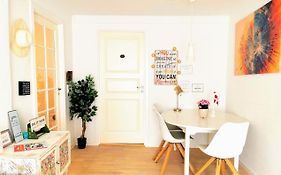 300 Meter Walk To Lego House - 80M2 Two Bedroom Apartment With Garden - Unit B